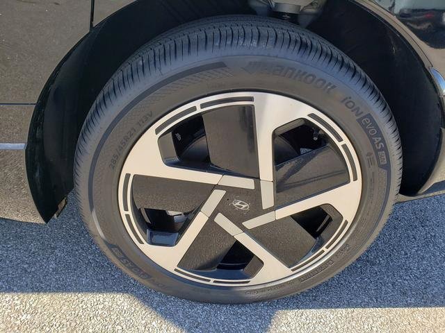 New 2026 Hyundai Ioniq 9 Limited image 12