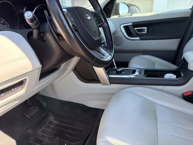 Used 2019 Land Rover Discovery Sport HSE AWD/4WD image 43