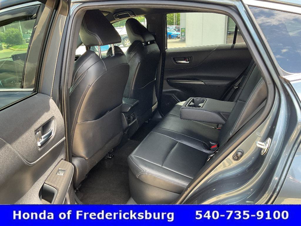 Used 2022 Toyota Venza XLE AWD/4WD image 27