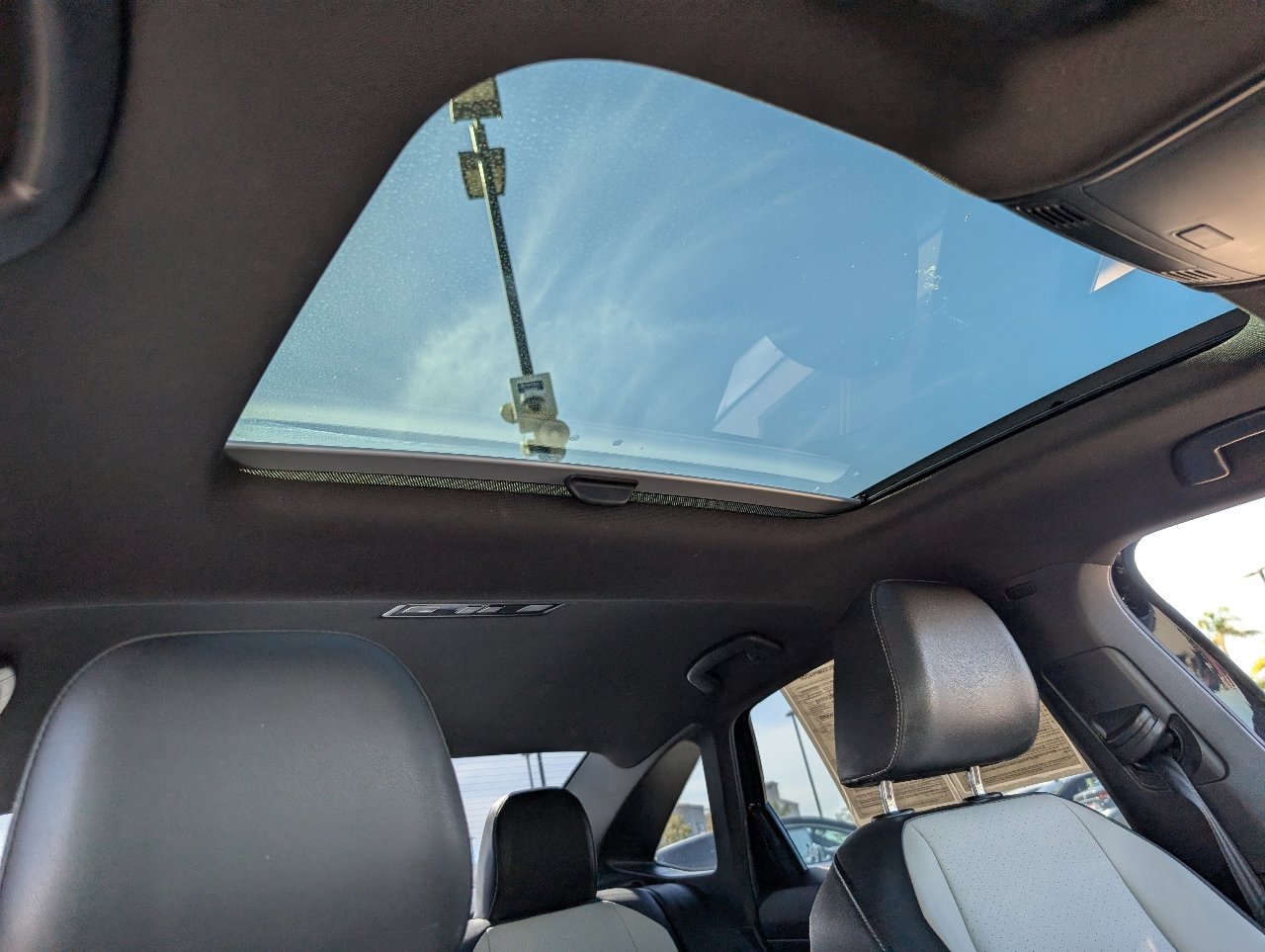 Used 2019 Volkswagen Jetta R-Line image 3