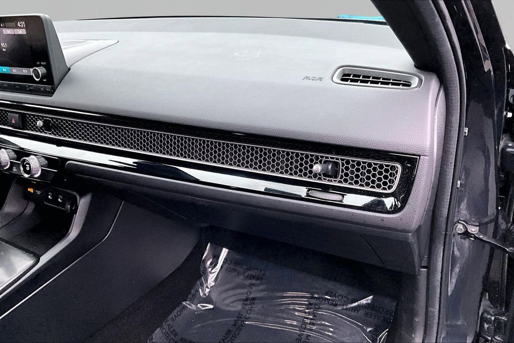 Certified 2025 Honda Civic Sport image 18