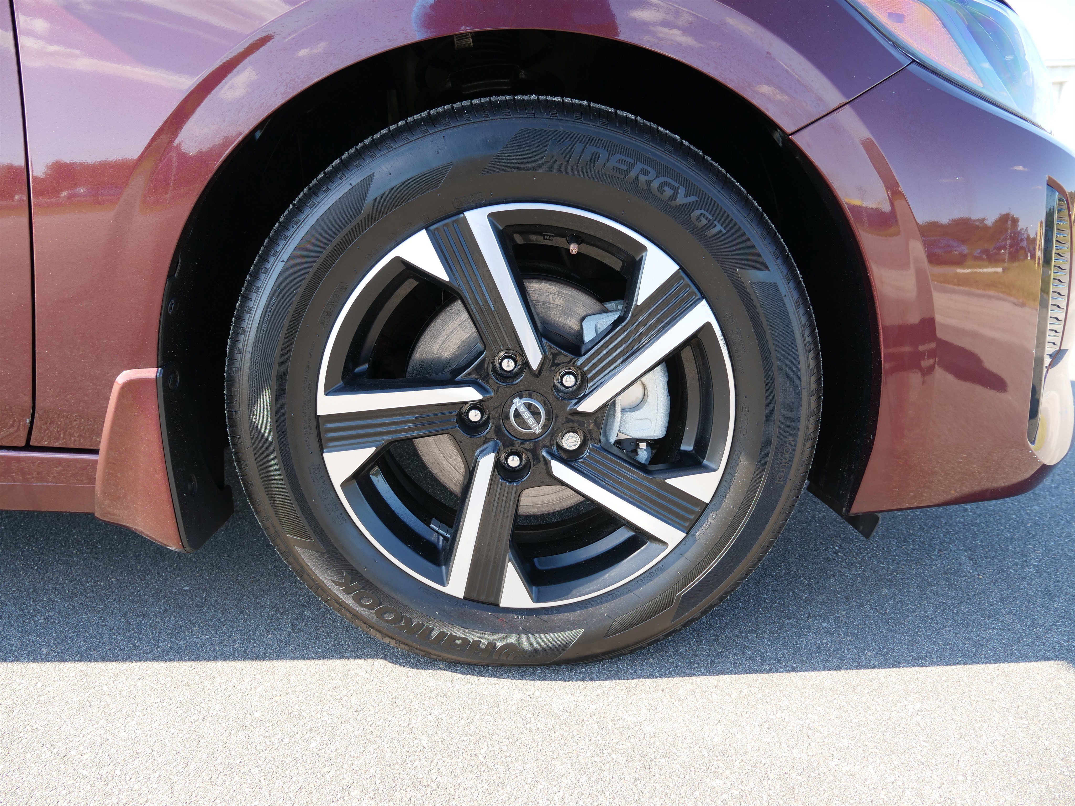 Used 2024 Nissan Sentra SV image 10