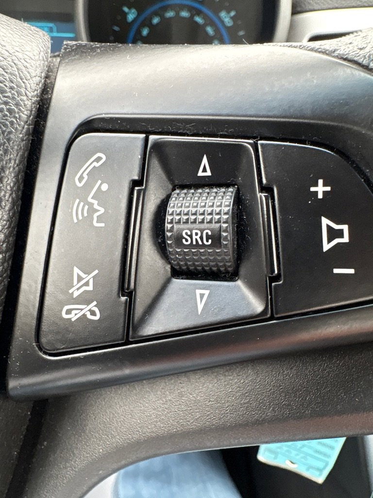 Used 2014 Chevrolet Cruze LS image 15