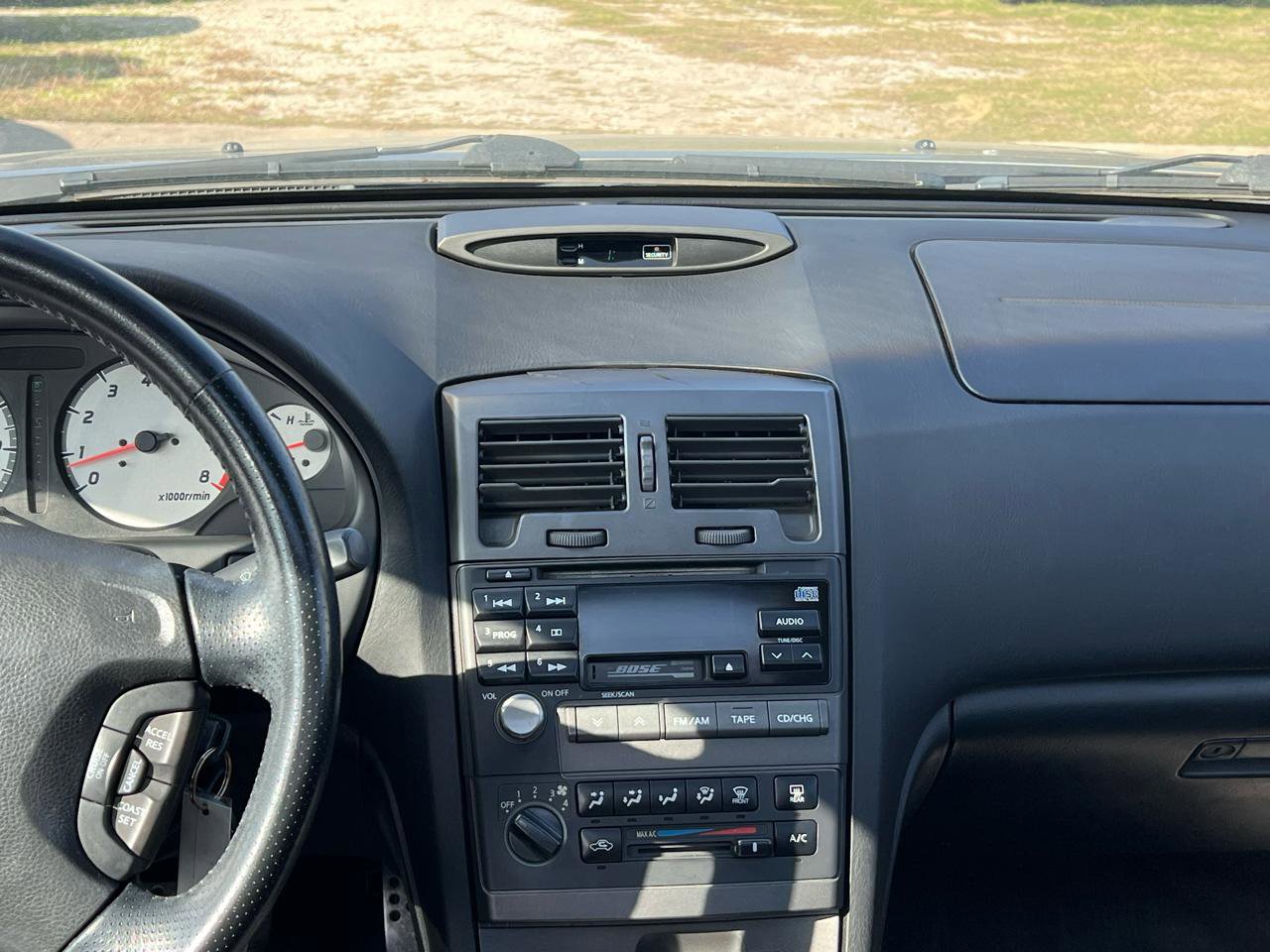 Used 2001 Nissan Maxima SE w/ (W08) Meridian Edition Pkg FWD image 15