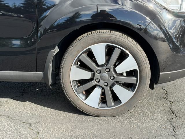 Used 2015 Kia Soul ! image 10