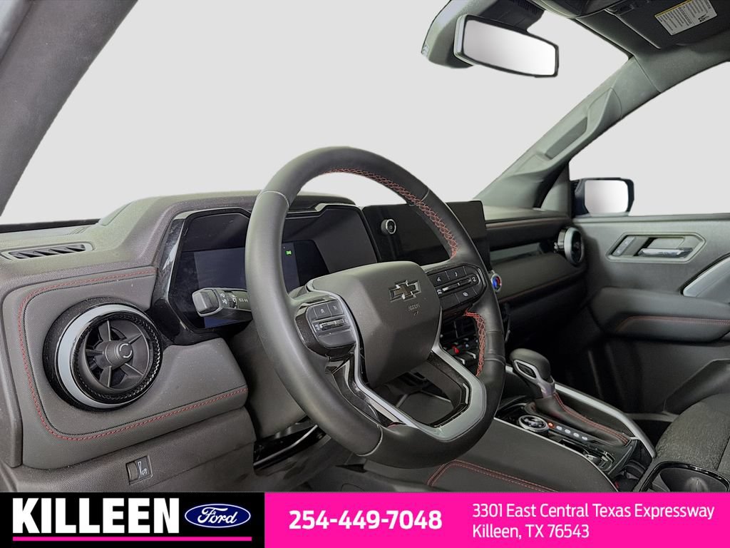 Used 2023 Chevrolet Colorado Z71 w/ Z71 Convenience Package 2 AWD/4WD image 11
