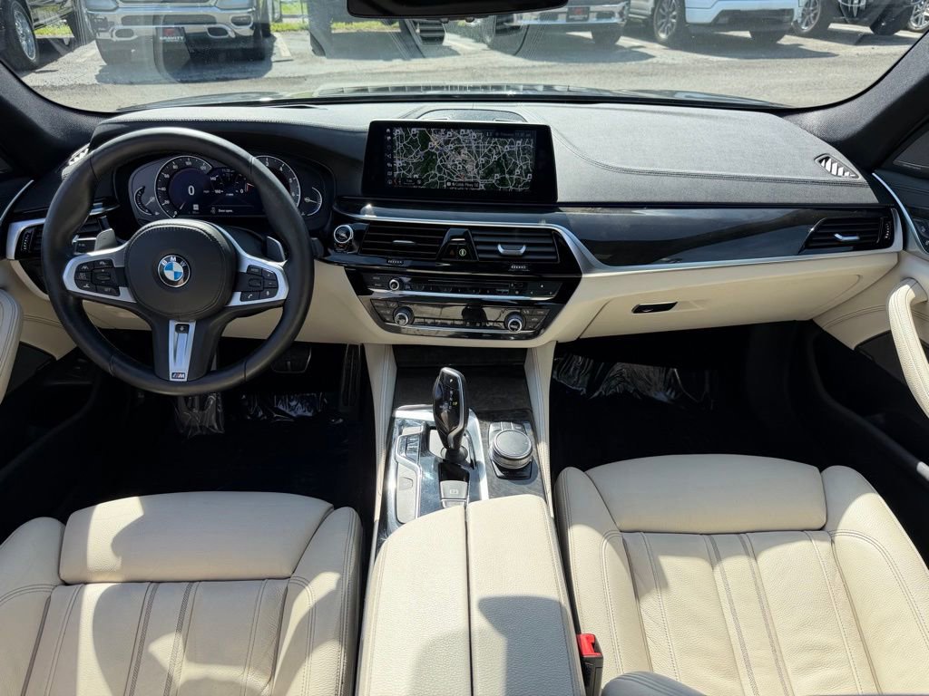 Used 2017 BMW 540i xDrive image 27