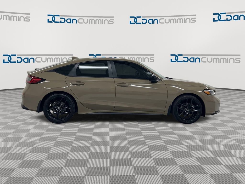 Used 2025 Honda Civic Sport image 9