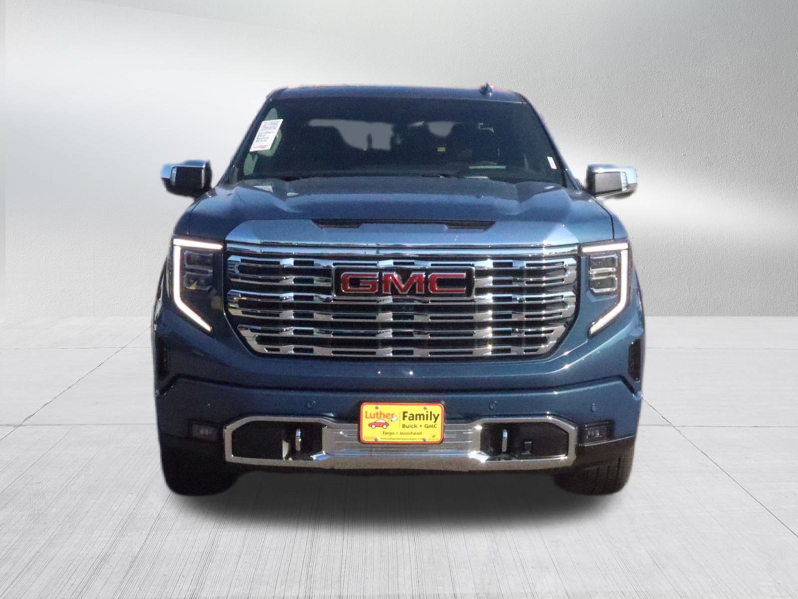 New 2026 GMC Sierra 1500 Denali w/ Technology Package image 2