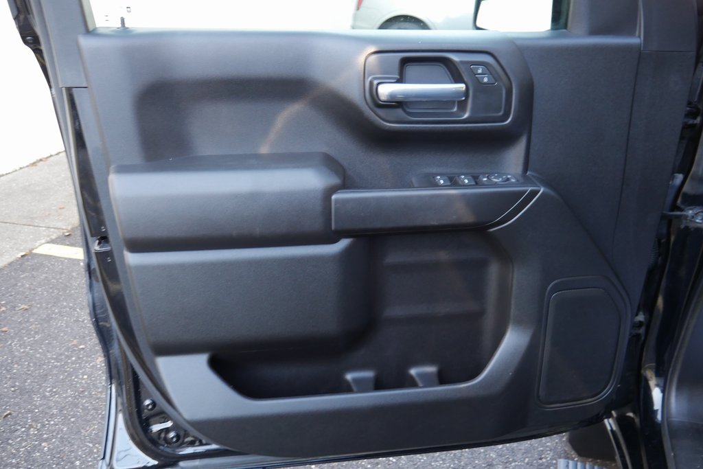 Used 2020 Chevrolet Silverado 1500 Custom w/ Custom Value Package image 26