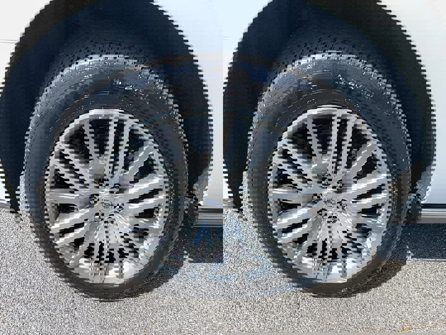 Used 2024 Ford Expedition Max Limited AWD/4WD image 9