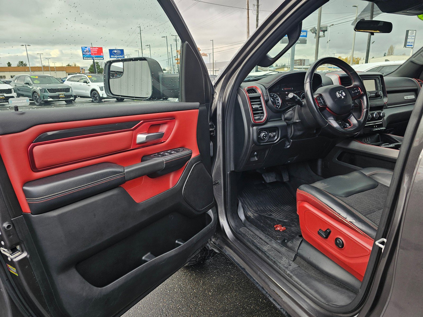 Used 2019 RAM 1500 Rebel image 25