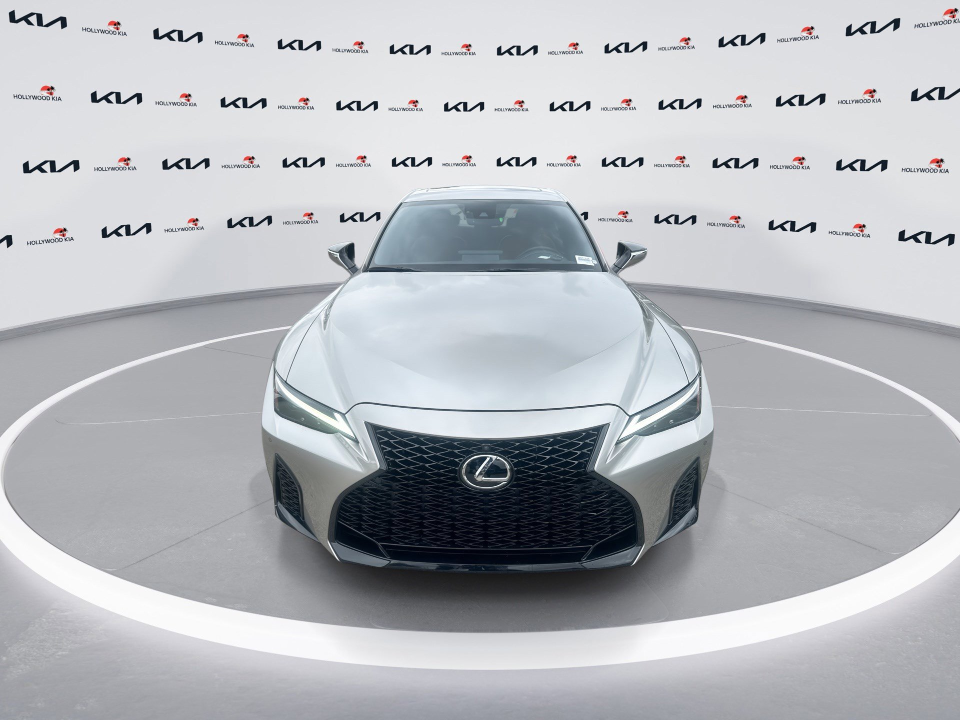 Used 2023 Lexus IS 350 F Sport image 3