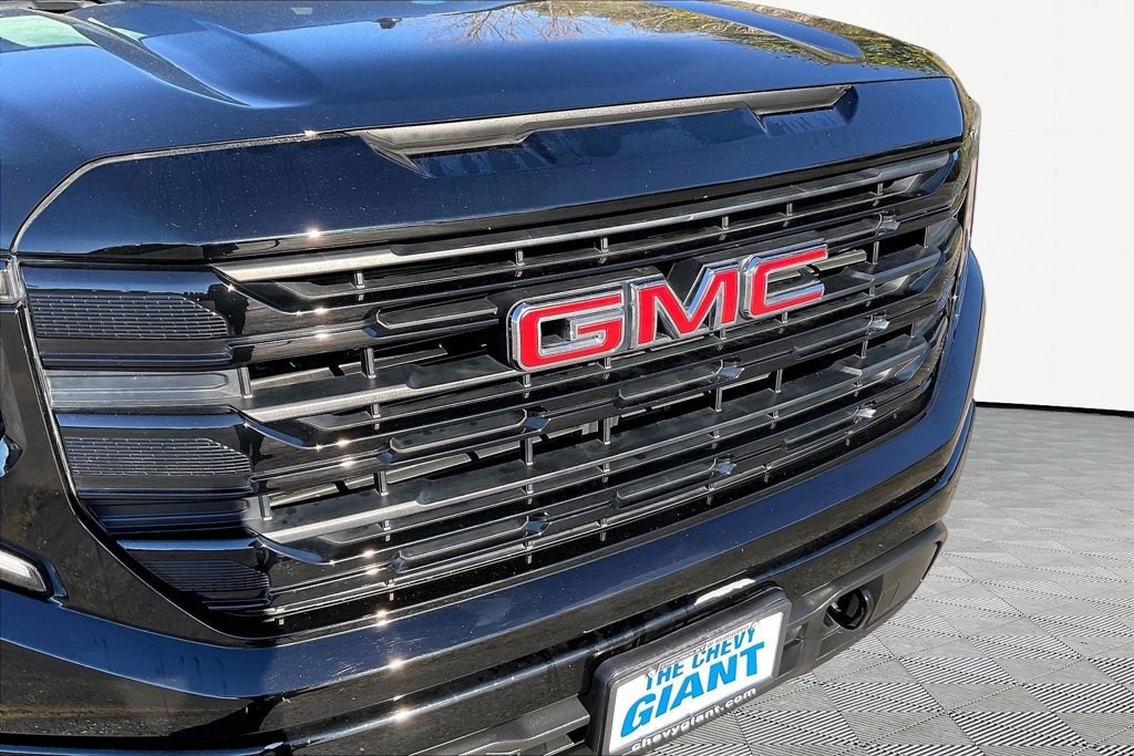 Used 2023 GMC Sierra 1500 Elevation AWD/4WD image 36