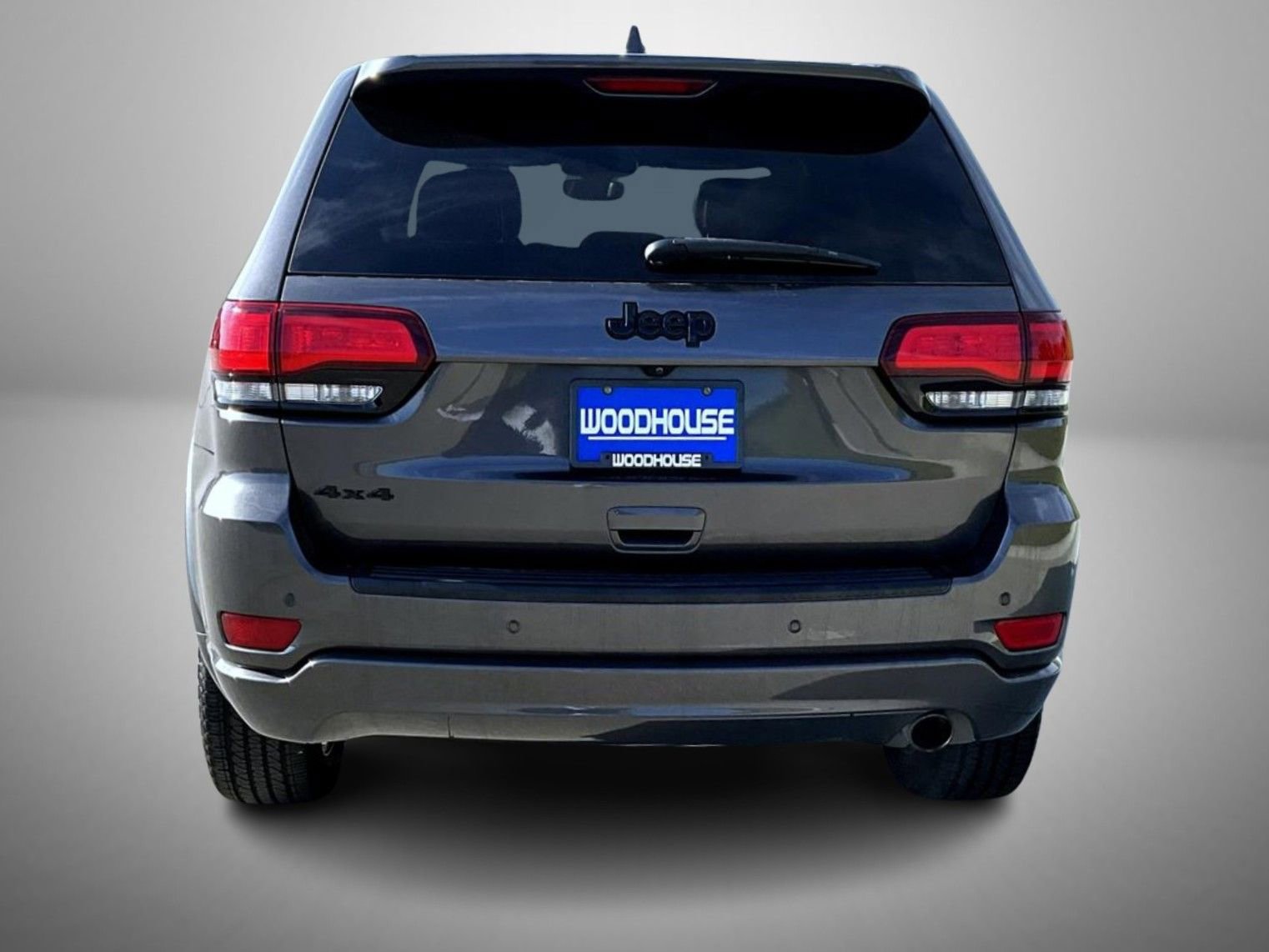 Used 2020 Jeep Grand Cherokee Altitude image 6