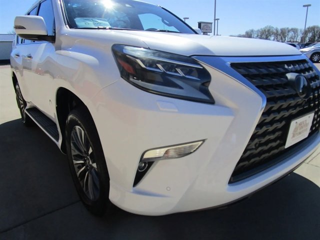 Used 2021 Lexus GX 460 Luxury w/ Off Road Package AWD/4WD image 30