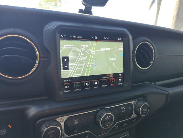 Used 2022 Jeep Gladiator Overland AWD/4WD image 11
