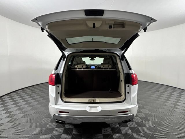 Used 2018 GMC Acadia Denali w/ Technology Package AWD/4WD image 27