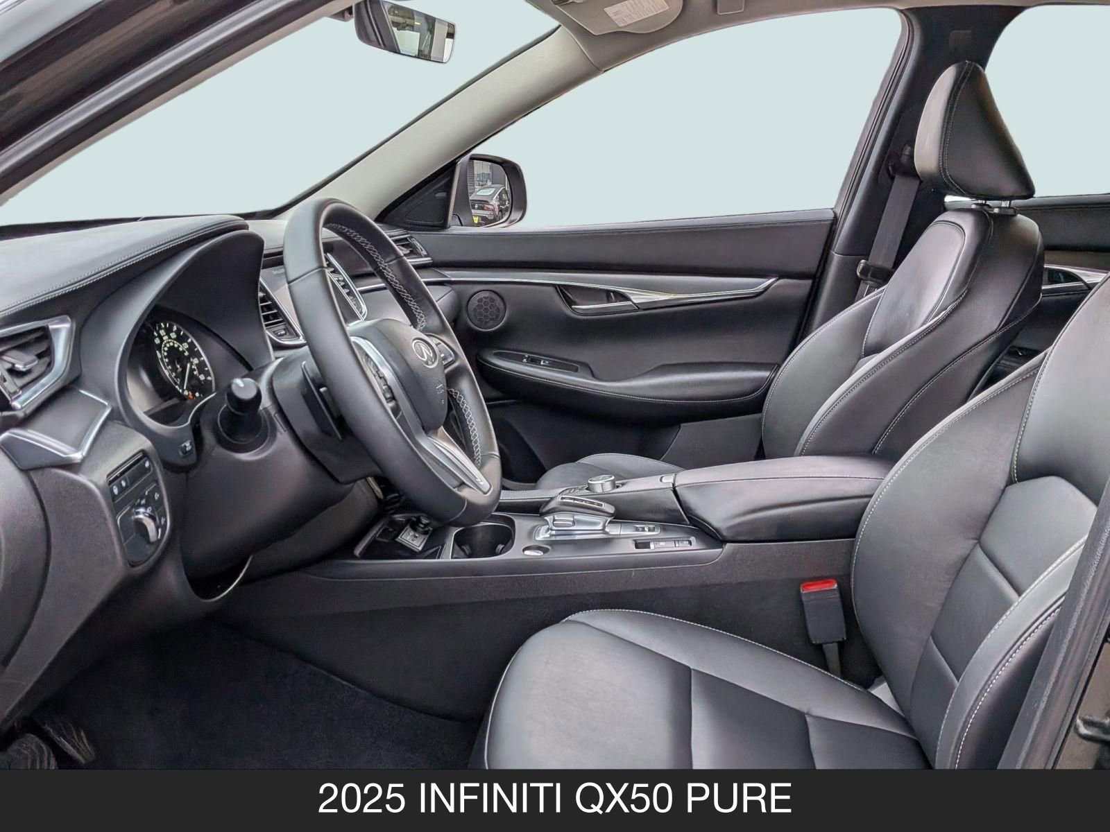 Certified 2025 INFINITI QX50 Pure image 15