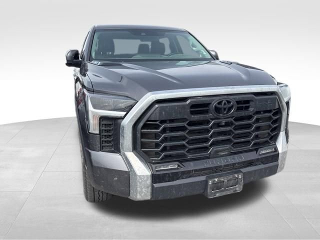 Used 2023 Toyota Tundra Limited w/ TRD Off-Road Package AWD/4WD image 6