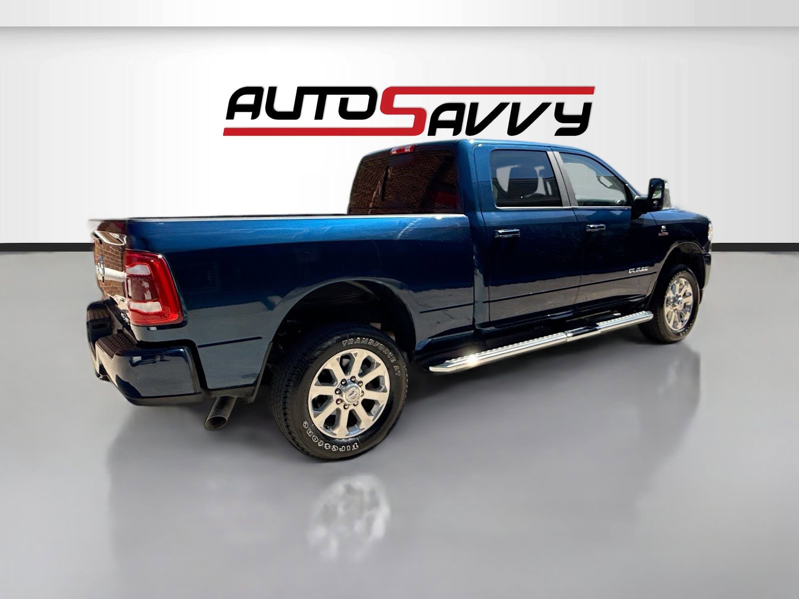 Used 2023 RAM 3500 Laramie image 7