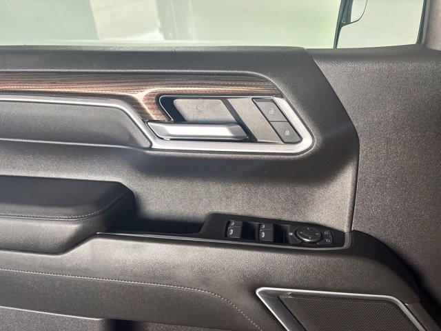 Used 2022 Chevrolet Silverado 1500 LT AWD/4WD image 13