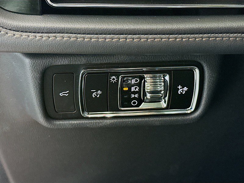 New 2026 Lincoln Aviator AWD image 10