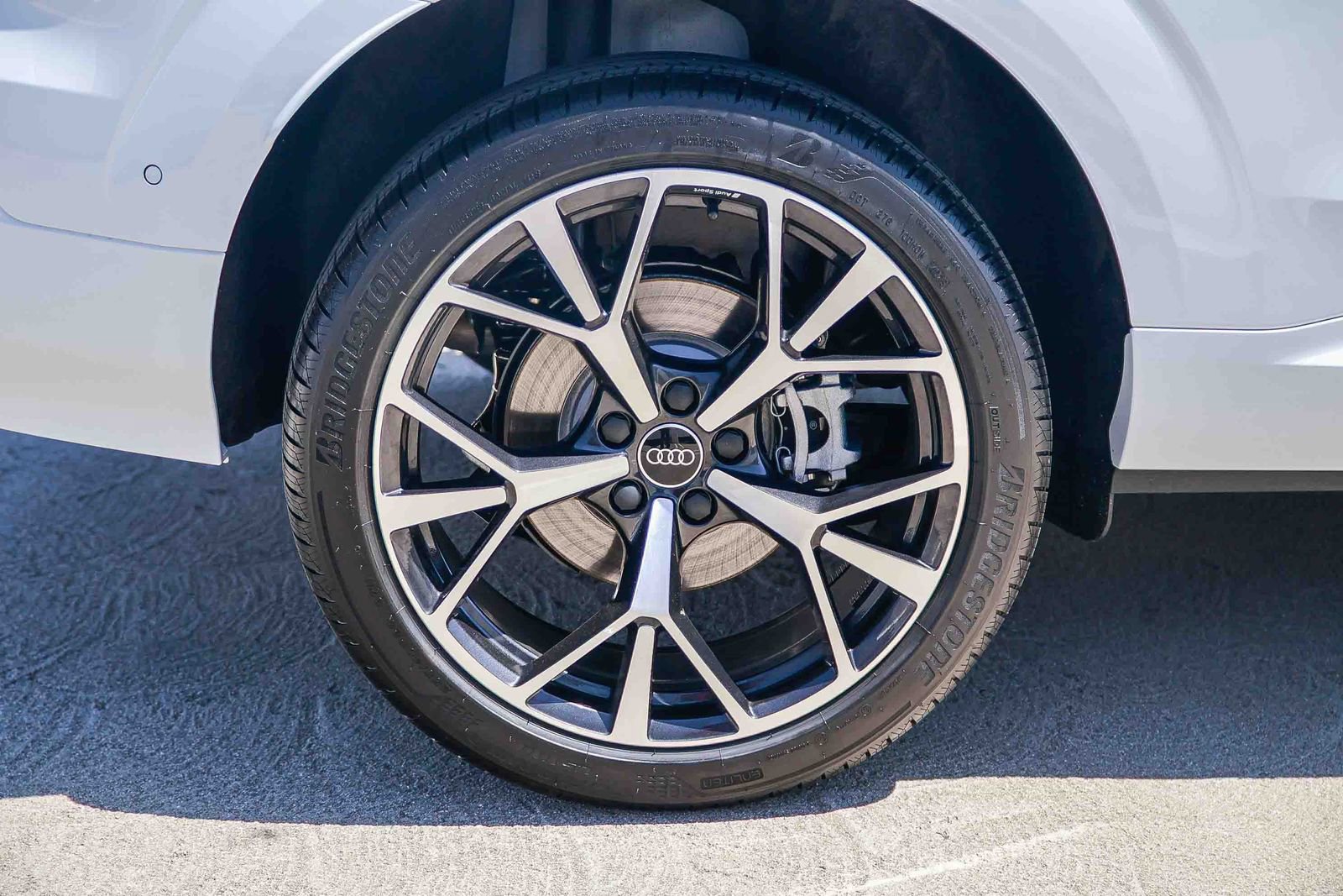 New 2026 Audi Q3 quattro 2.0T image 8