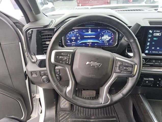 Used 2024 Chevrolet Silverado 2500 LTZ w/ LTZ Plus Package AWD/4WD image 6