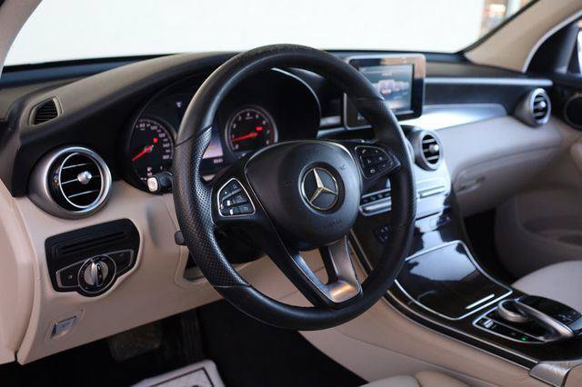 Used 2016 Mercedes-Benz GLC 300 image 14