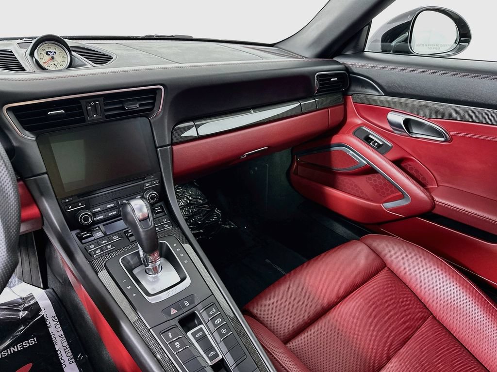 Used 2018 Porsche 911 Targa 4 GTS AWD/4WD image 16
