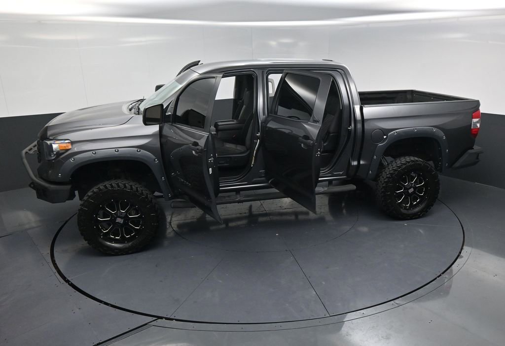 Used 2018 Toyota Tundra SR5 image 22