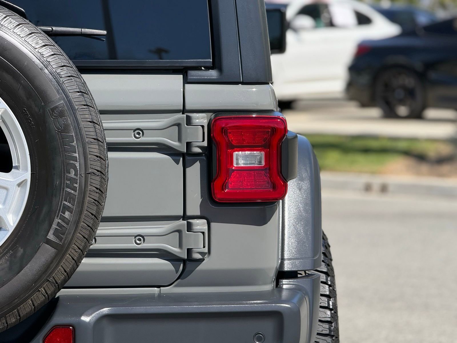 Used 2020 Jeep Wrangler Unlimited Sport S image 14