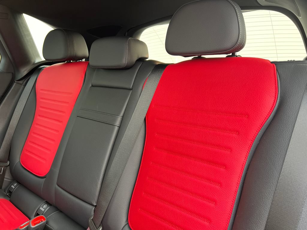 New 2026 Mercedes-Benz GLC 300 4MATIC image 23