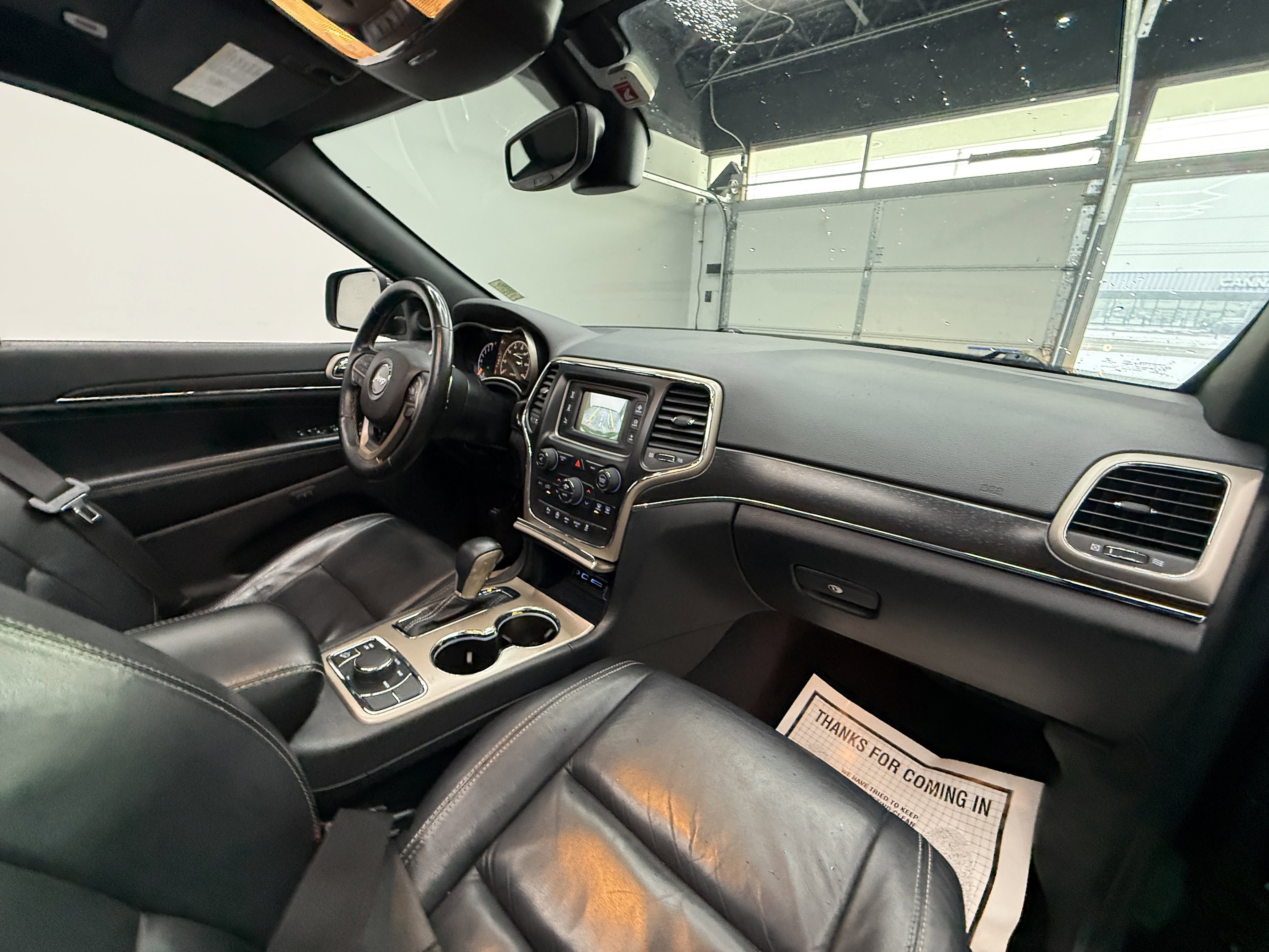 Used 2017 Jeep Grand Cherokee Limited image 19