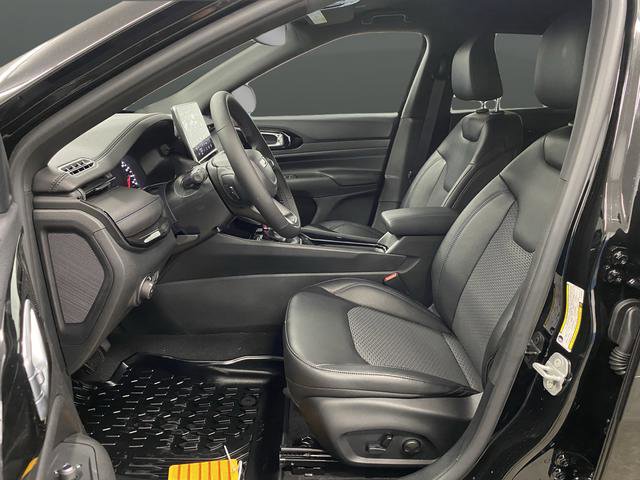 New 2026 Jeep Compass Latitude w/ Quick Order Package 29K image 4