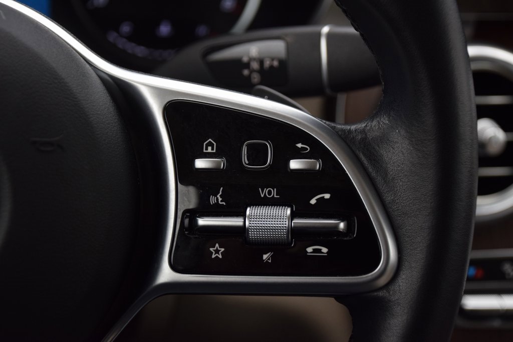 Used 2021 Mercedes-Benz GLC 300 image 24