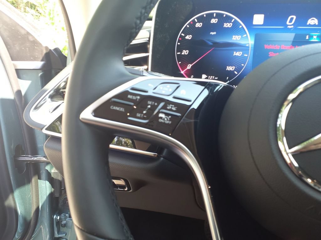 Certified 2025 Mercedes-Benz E 450 4MATIC Sedan image 25