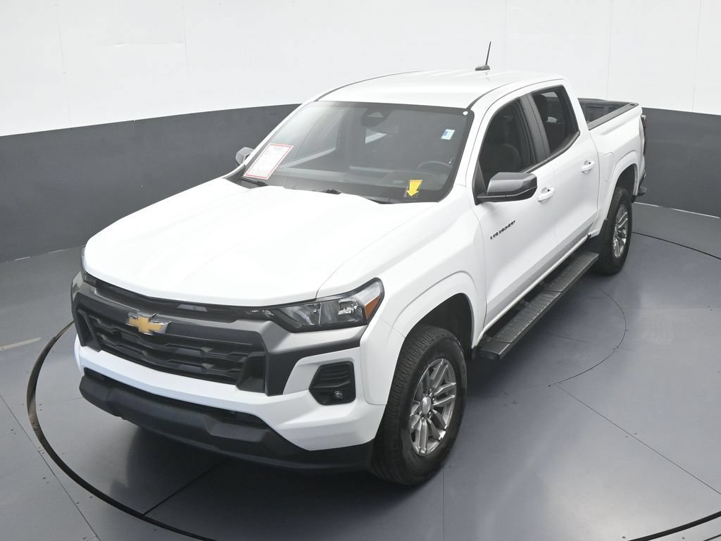 Used 2023 Chevrolet Colorado LT w/ LT Convenience Package RWD image 40
