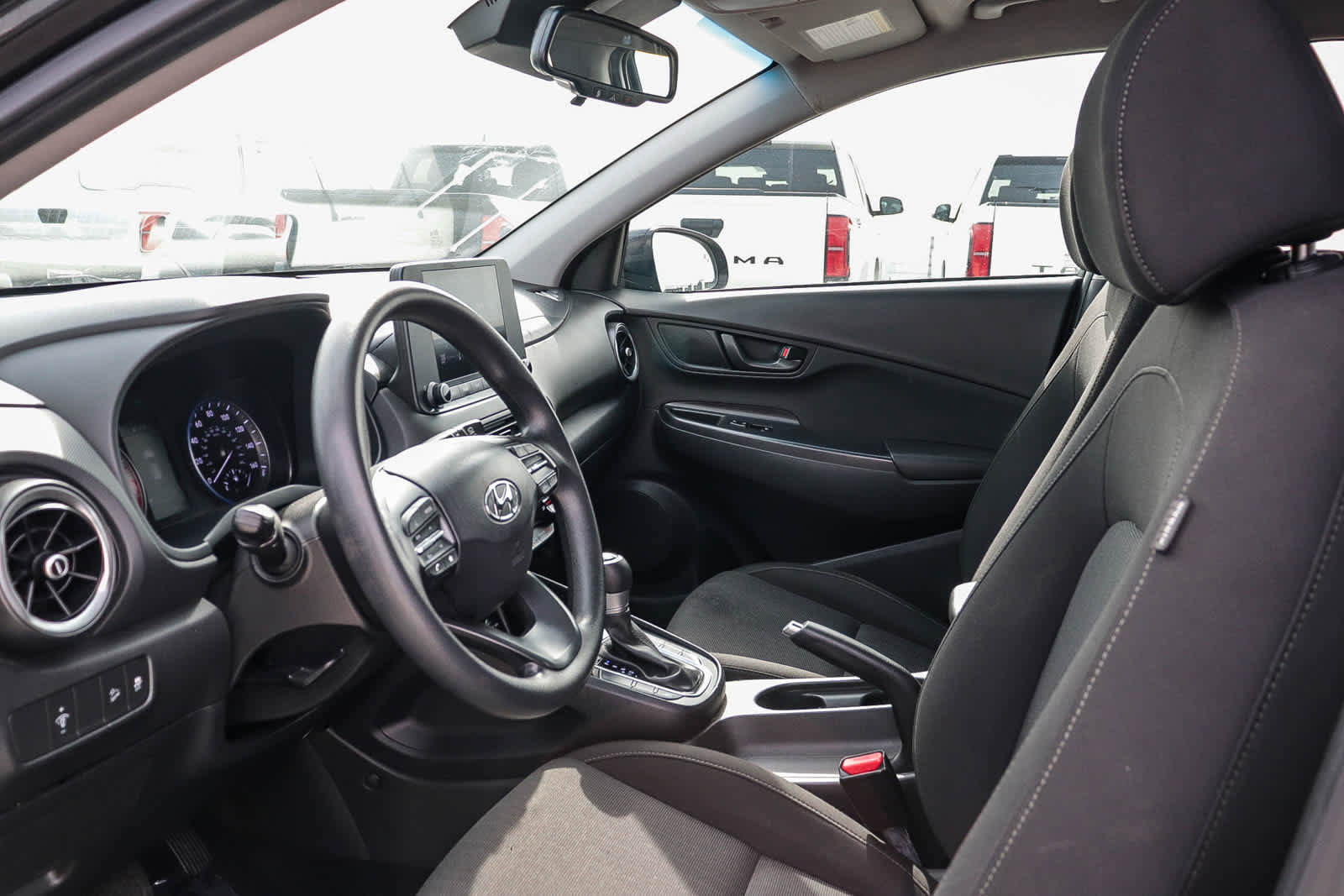 Used 2022 Hyundai Kona SEL image 17