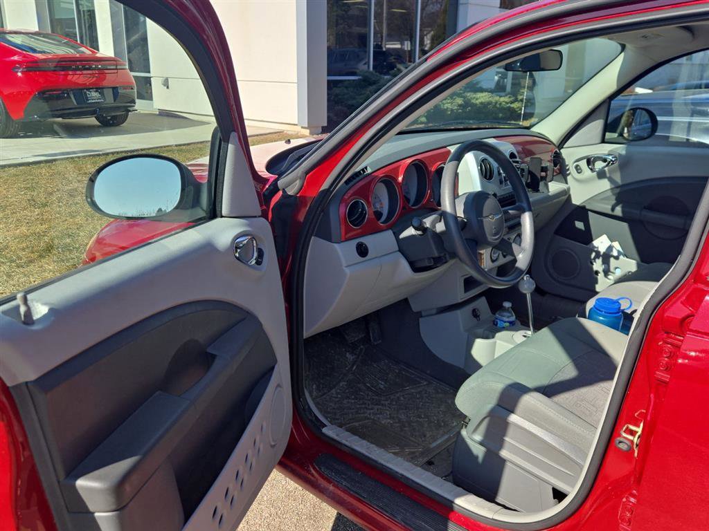 Used 2006 Chrysler PT Cruiser Touring image 4