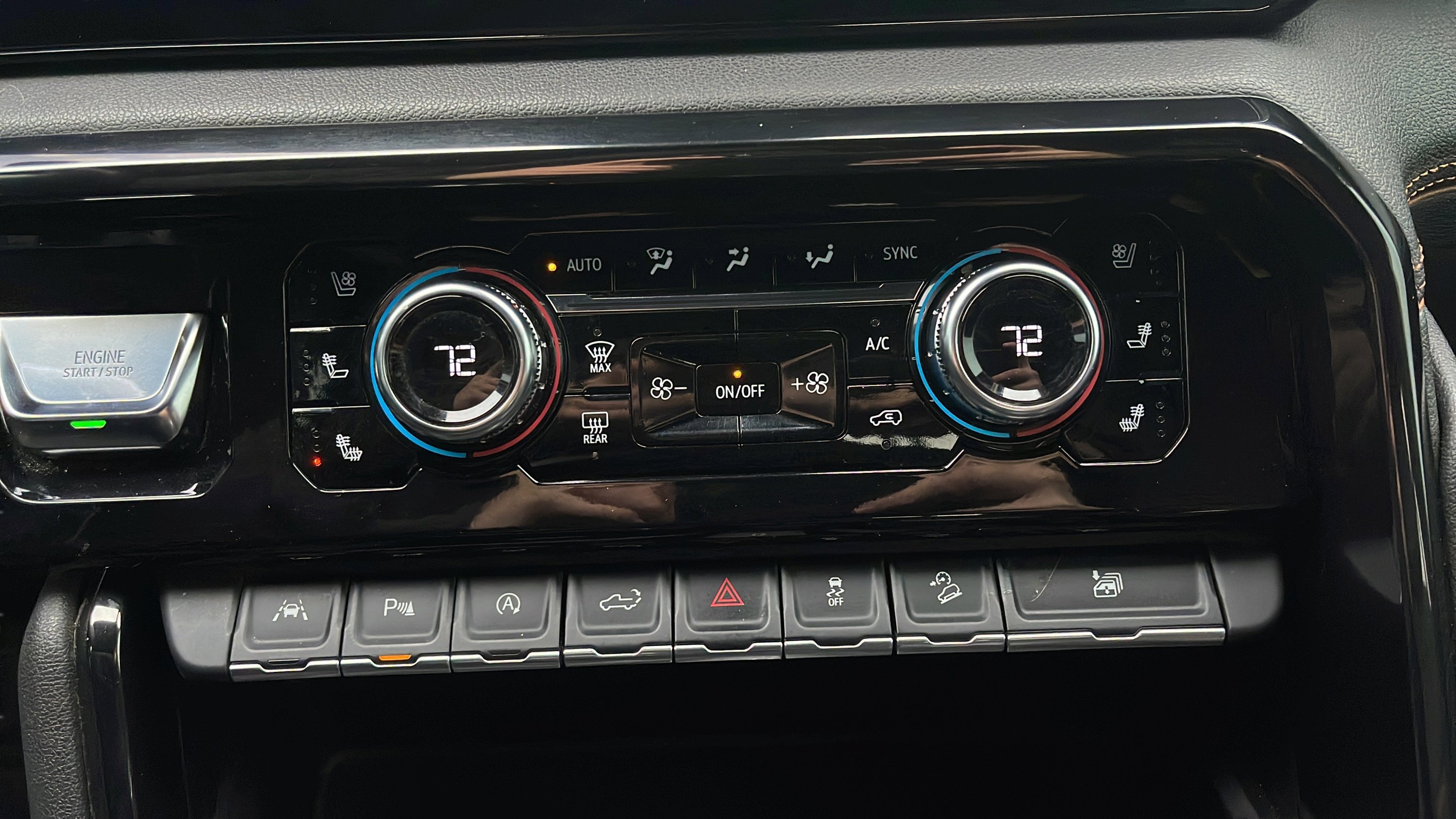 Used 2022 GMC Sierra 1500 AT4 w/ AT4 Premium Package image 24