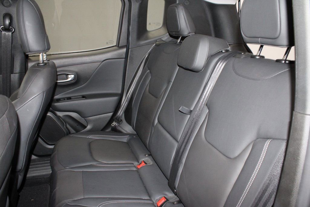 Used 2020 Jeep Renegade Limited w/ LED Lighting Group AWD/4WD image 21