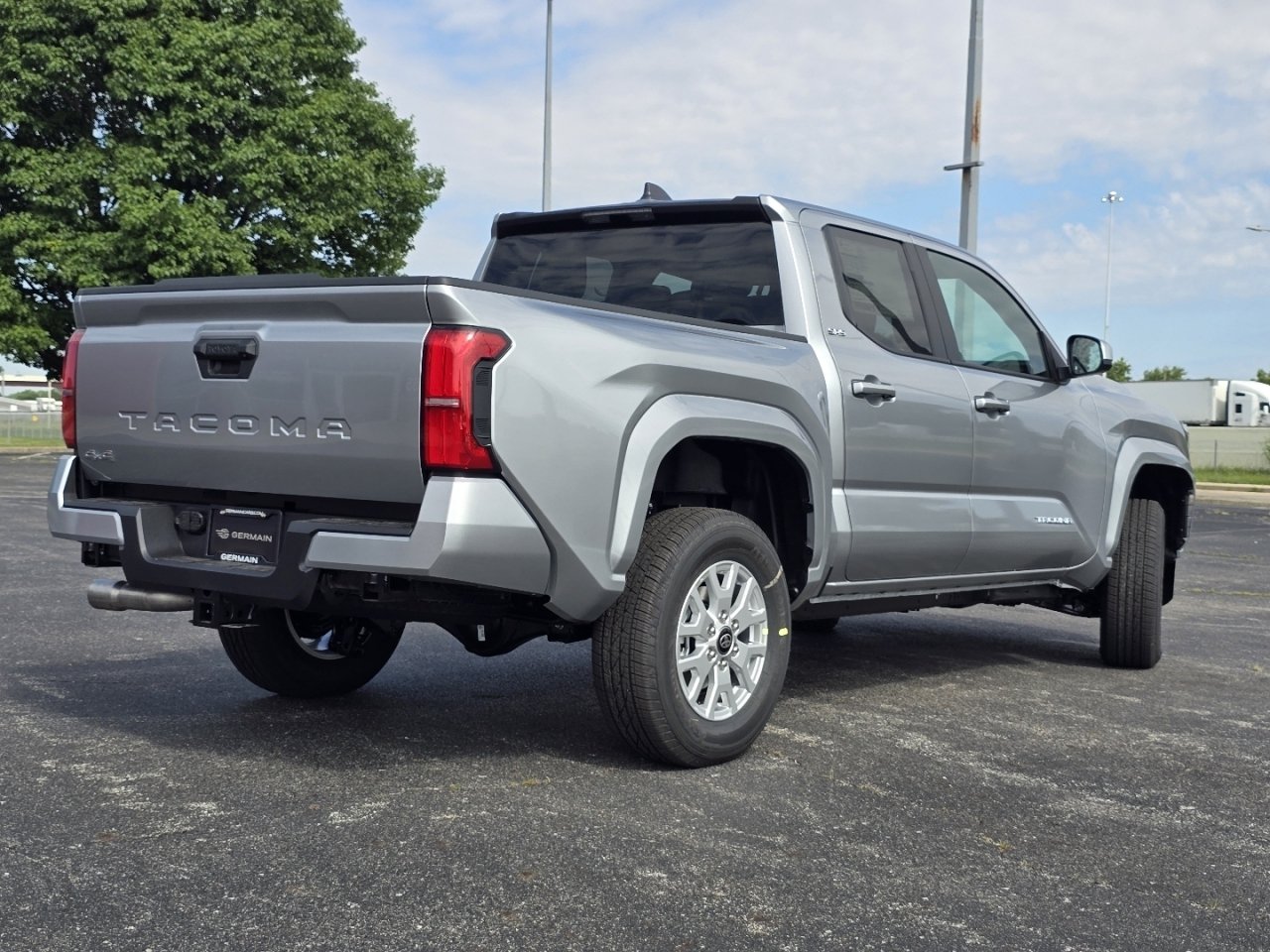 New 2026 Toyota Tacoma SR5 AWD/4WD image 14