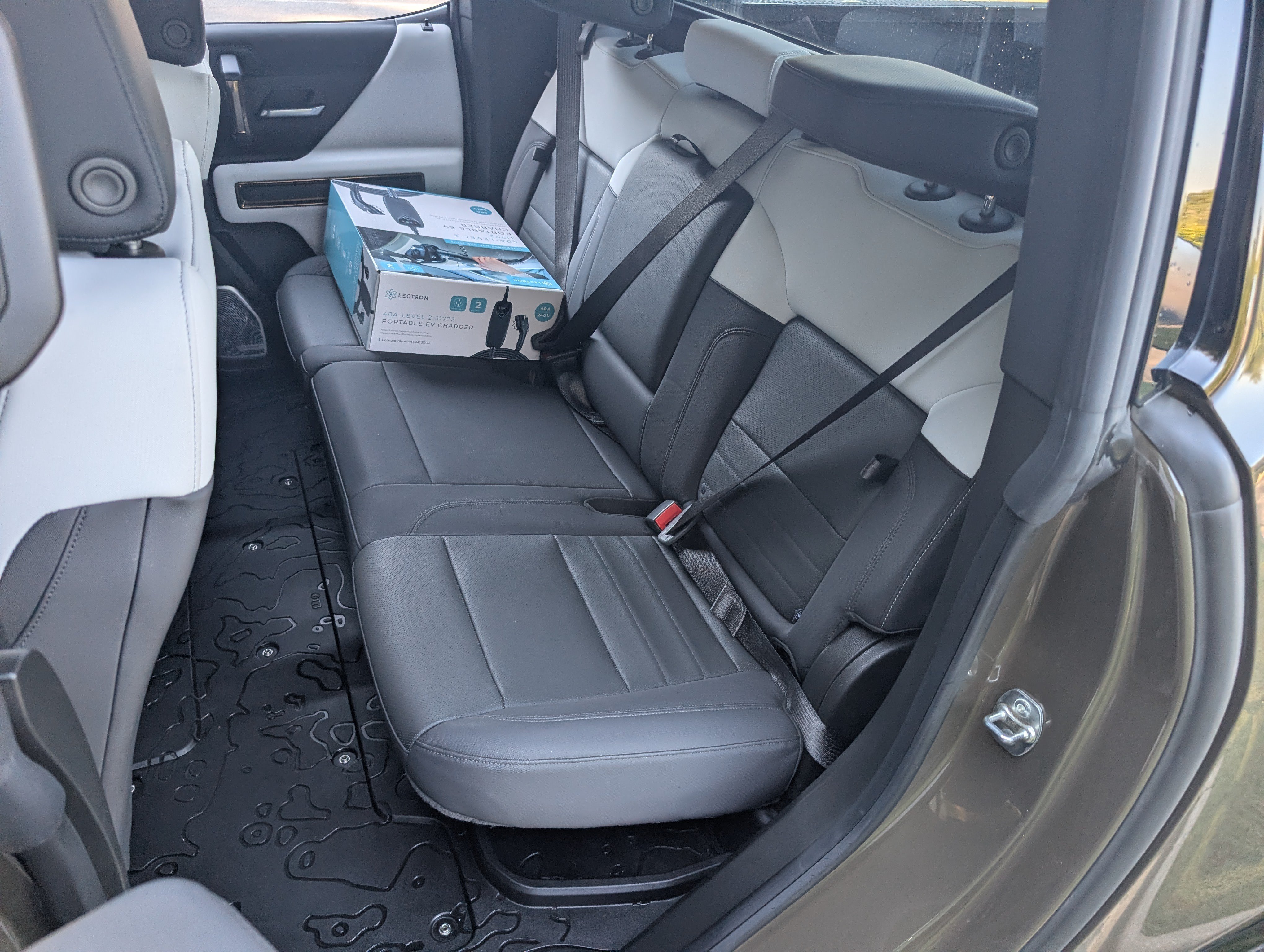 Used 2025 GMC Hummer EV 2X AWD/4WD image 17