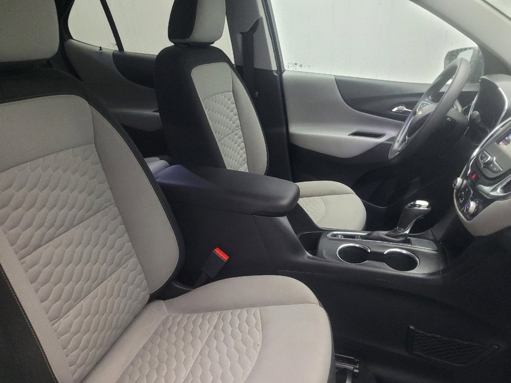 Used 2019 Chevrolet Equinox LT FWD image 21
