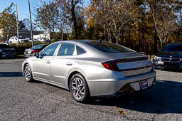 Used 2020 Hyundai Sonata SEL w/ Convenience + Sunroof Package image 4