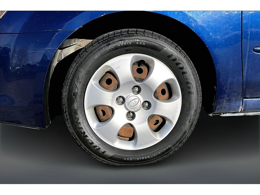 Used 2009 Kia Spectra EX image 28