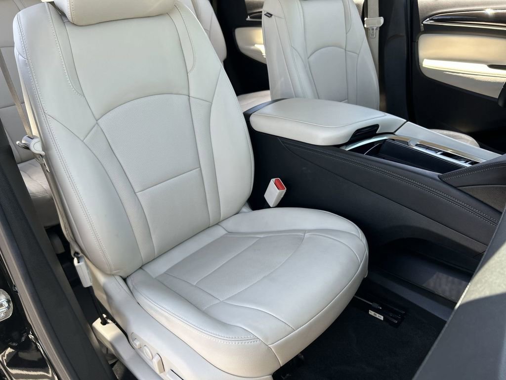 Used 2024 Buick Enclave Premium w/ Experience Buick Package FWD image 29
