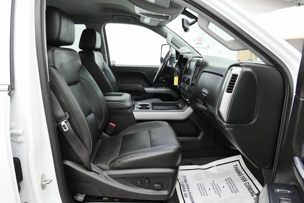 Used 2018 Chevrolet Silverado 2500 LTZ w/ Duramax Plus Package image 17